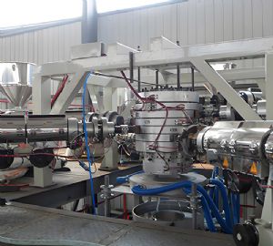 7 layer downward water quench machine
